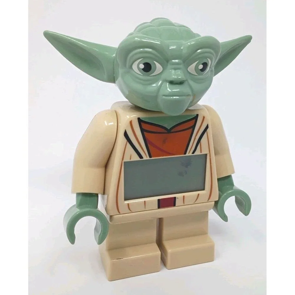 2010 LEGO Star Wars Yoda Mini Figure Digital Lighted Alarm Clock Jedi Master